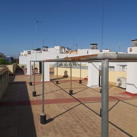 Misterhost San Bernardo Jardines De Murillo Sewilla Zewnętrze zdjęcie